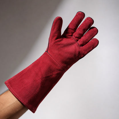 Professional Heat-Resistant Gloves